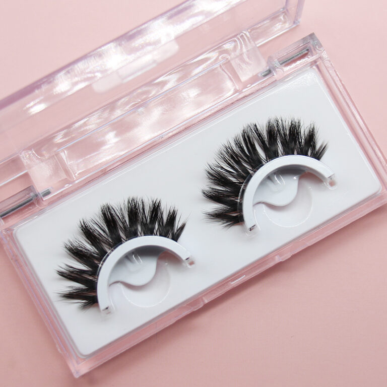 Costomized High Volume Self Adhesive Lashes No Glue Needed False Eyelashes